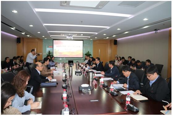 67381cm.顶级游戏信息开展“加强非公党建，更好引领企业发展”主题党课学习活动